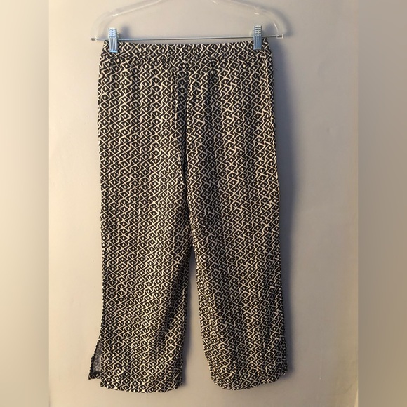 Renata & Go Wide Leg Pants - Picture 4 of 8